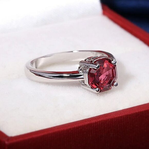 Cecilia Rose Womens Red Octagon Crystal Silver Ring Size 8 Gift Boxed - Picture 1 of 10